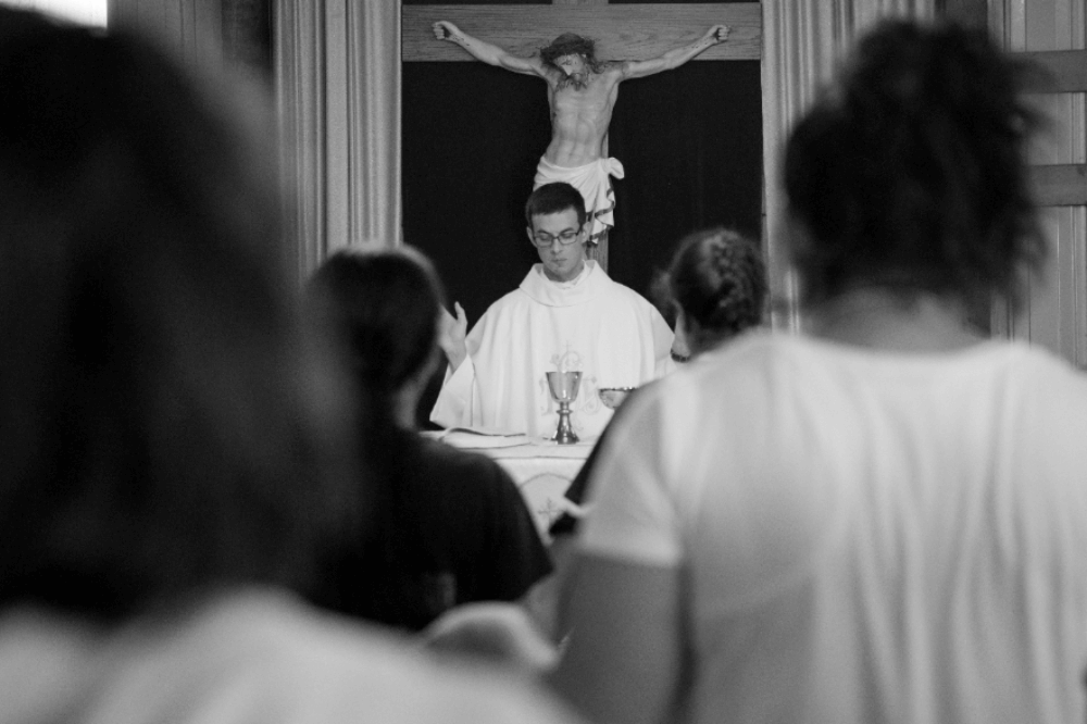 fr-kilpatrick-celebrating-mass